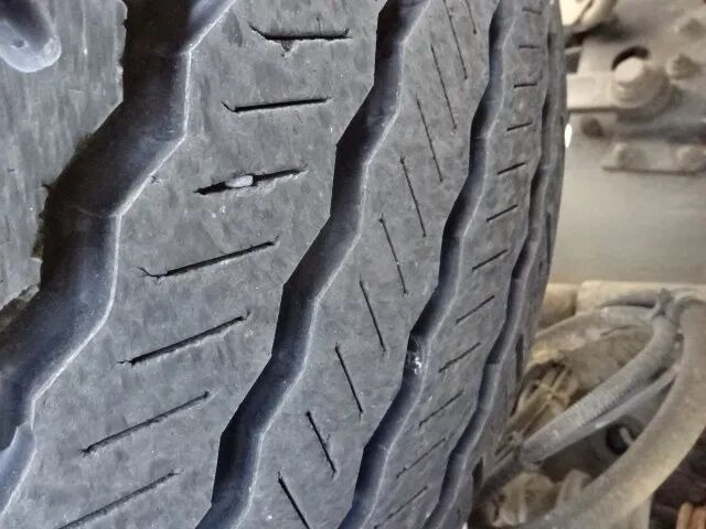 Renault Midlum 270 dxi - Грузовик с закрытым кузовом: фото 5 Renault Midlum 270 dxi - Грузовик с закрытым кузовом: фото 5