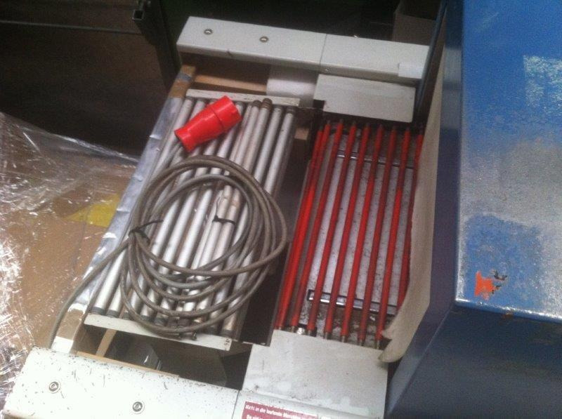 Compact angle welding machine with shrink tunnel Kallfass KC 5040-450 Universal - Упаковочное оборудование: фото 5 Compact angle welding machine with shrink tunnel Kallfass KC 5040-450 Universal - Упаковочное оборудование: фото 5