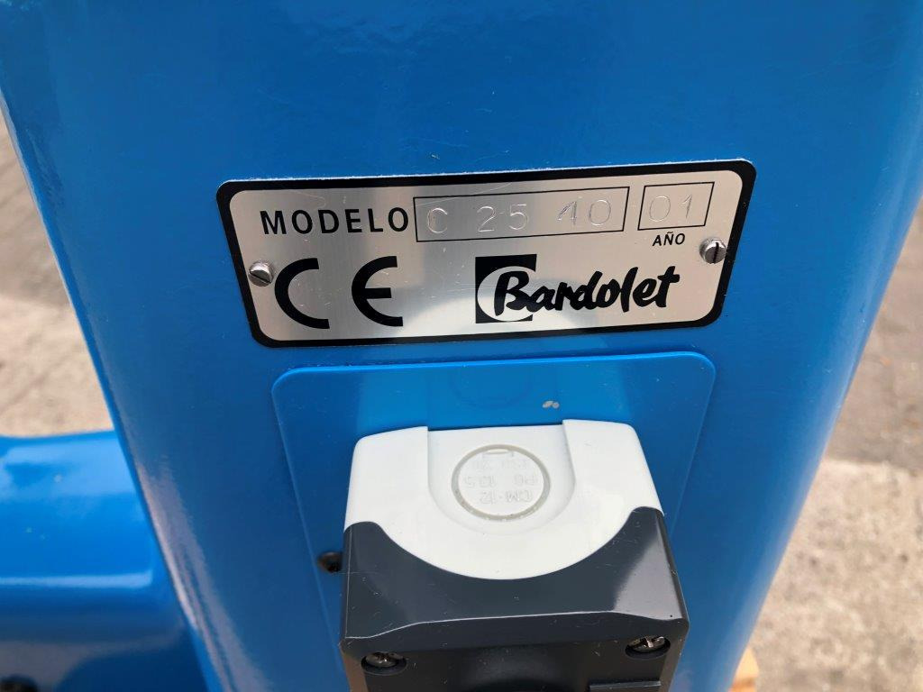 Печатное оборудование One head pad and folder wire - stitching machine Bardolet 25/40: фото 6