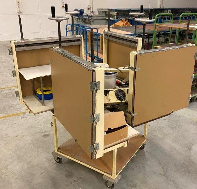 Rarity - Müro block gluing machines 4 x 5000 A2 WT2 - for desk pads revised in mint condition - Печатное оборудование: фото 1 Rarity - Müro block gluing machines 4 x 5000 A2 WT2 - for desk pads revised in mint condition - Печатное оборудование: фото 1