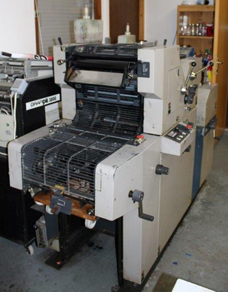 Ryobi 3300 MR two color offset printing machine - Печатное оборудование: фото 3 Ryobi 3300 MR two color offset printing machine - Печатное оборудование: фото 3