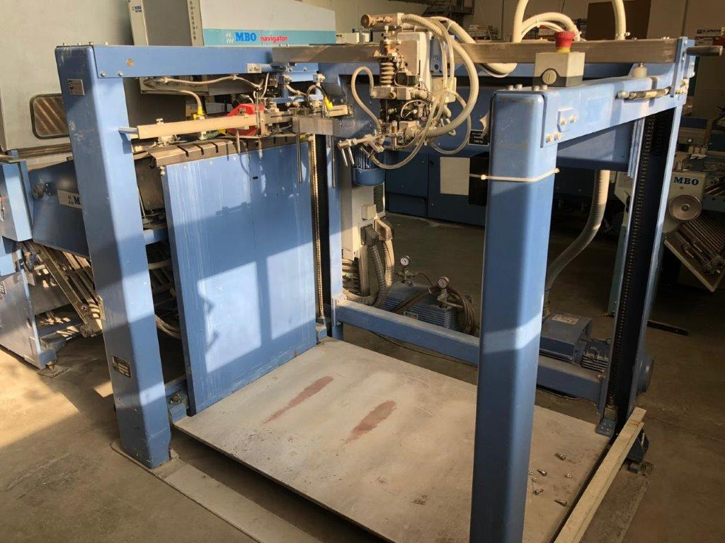 Semi-automatic adjustable combination folding machine MBO K 800.1-SKTL-4-FP from Bj. 2003 - Фальцовщик: фото 3 Semi-automatic adjustable combination folding machine MBO K 800.1-SKTL-4-FP from Bj. 2003 - Фальцовщик: фото 3