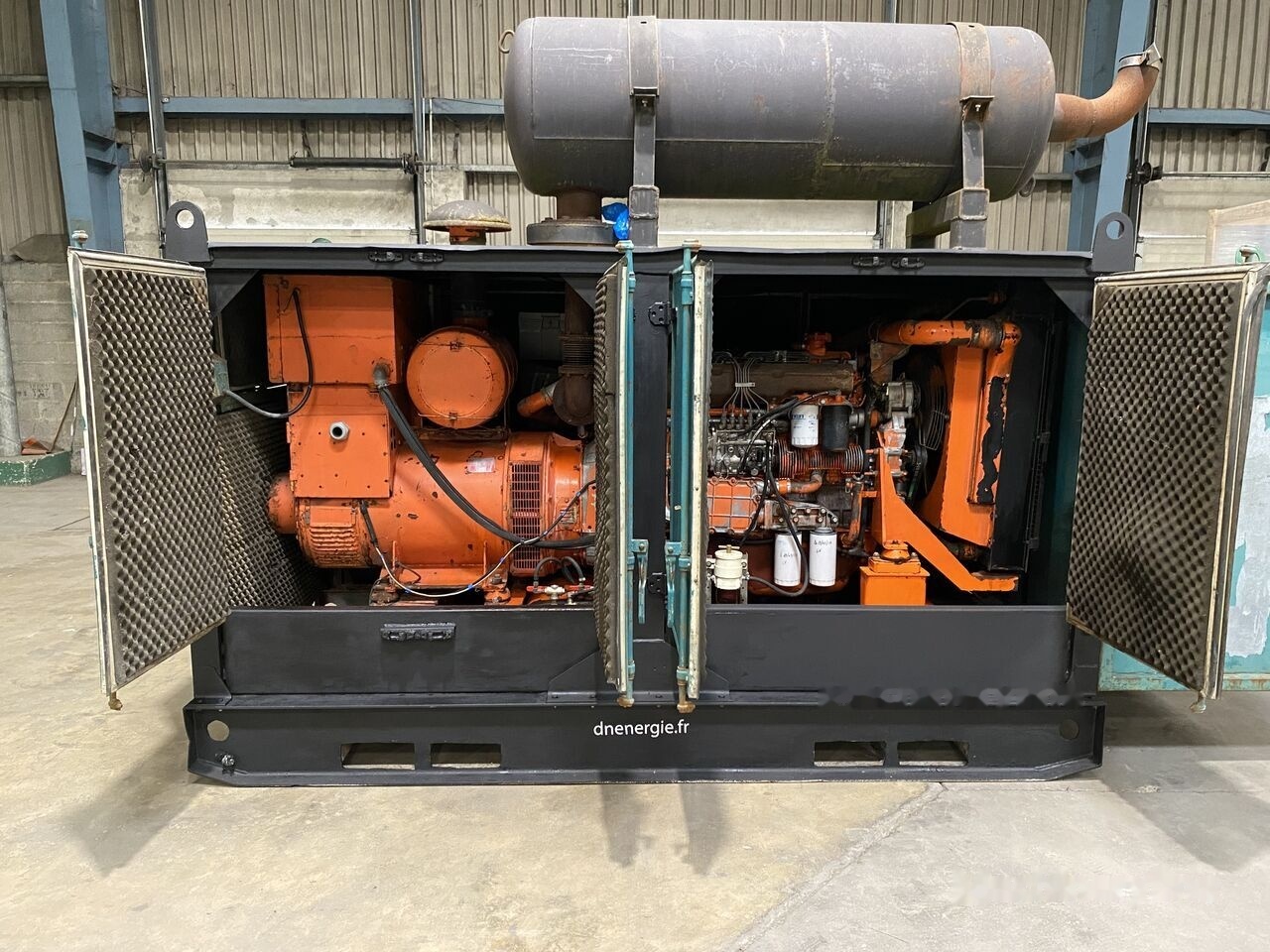 IVECO 250 kVa 8210SRI - Электрогенератор: фото 2 IVECO 250 kVa 8210SRI - Электрогенератор: фото 2