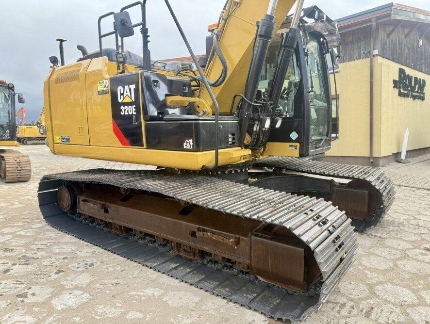 CAT 320EL - Гусеничный экскаватор: фото 2 CAT 320EL - Гусеничный экскаватор: фото 2