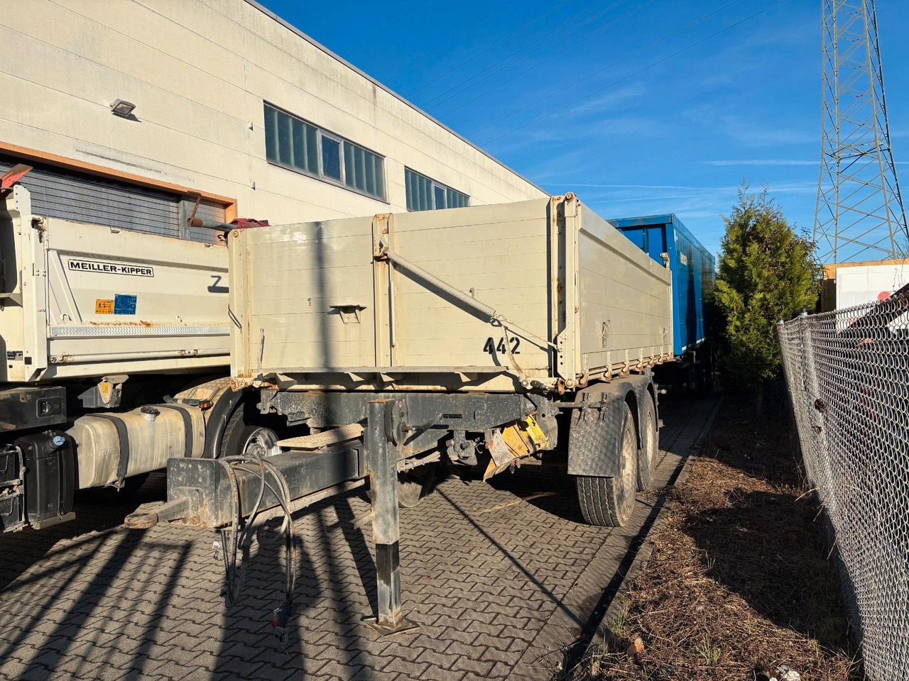 Carnehl Tandem /BPW/ Luftfederung/ Rollplane Carnehl Tandem /BPW/ Luftfederung/ Rollplane - Самосвальный прицеп: фото 3 Carnehl Tandem /BPW/ Luftfederung/ Rollplane Carnehl Tandem /BPW/ Luftfederung/ Rollplane - Самосвальный прицеп: фото 3