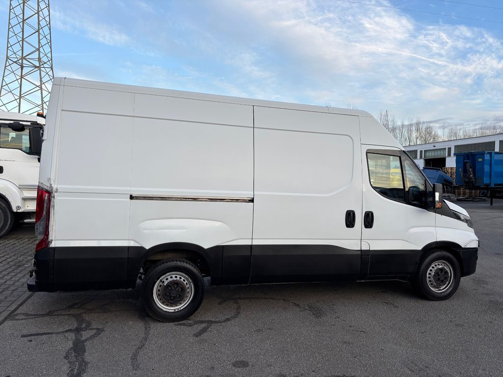 Iveco Daily 35S130 Klima - Цельнометаллический фургон: фото 4 Iveco Daily 35S130 Klima - Цельнометаллический фургон: фото 4