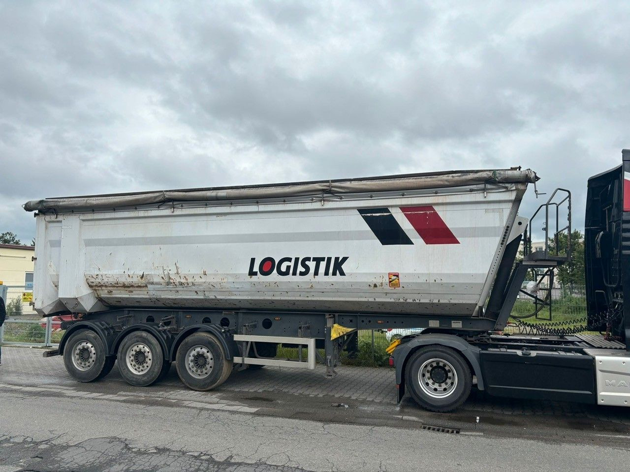 Kempf SKM 35-3 45m³/Stahl /Liftachse/Alufelgen /SAF Kempf SKM 35-3 45m³/Stahl /Liftachse/Alufelgen /SAF - Самосвальный полуприцеп: фото 3 Kempf SKM 35-3 45m³/Stahl /Liftachse/Alufelgen /SAF Kempf SKM 35-3 45m³/Stahl /Liftachse/Alufelgen /SAF - Самосвальный полуприцеп: фото 3