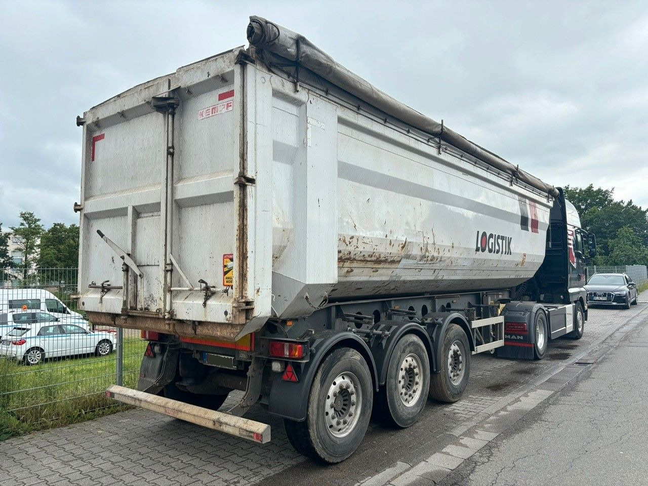 Kempf SKM 35-3 45m³/Stahl /Liftachse/Alufelgen /SAF Kempf SKM 35-3 45m³/Stahl /Liftachse/Alufelgen /SAF - Самосвальный полуприцеп: фото 1 Kempf SKM 35-3 45m³/Stahl /Liftachse/Alufelgen /SAF Kempf SKM 35-3 45m³/Stahl /Liftachse/Alufelgen /SAF - Самосвальный полуприцеп: фото 1