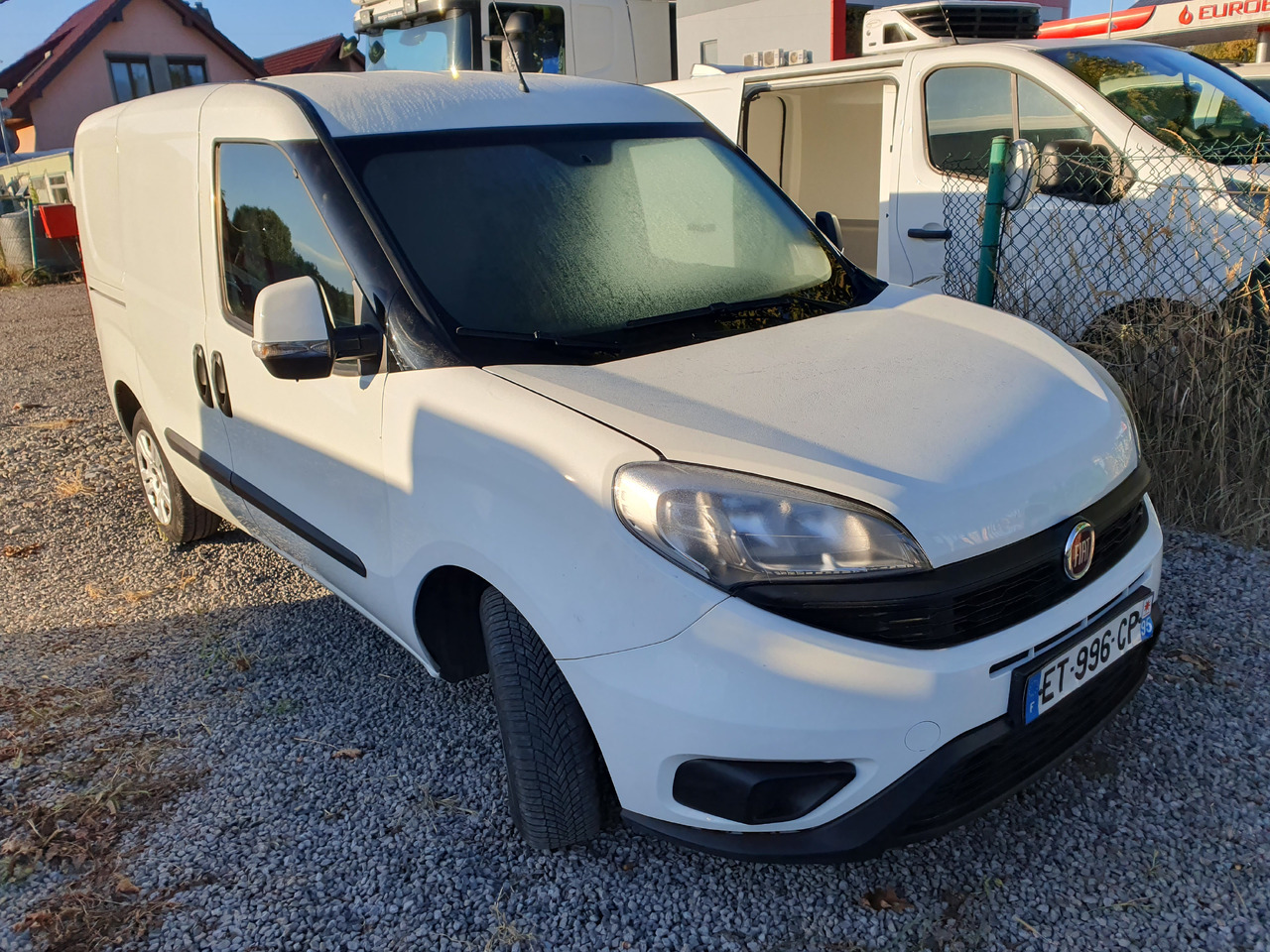 FIAT DOBLO CHLODNIA THERMOKING KLIMA EURO6 - Фургон-рефрижератор: фото 2 FIAT DOBLO CHLODNIA THERMOKING KLIMA EURO6 - Фургон-рефрижератор: фото 2
