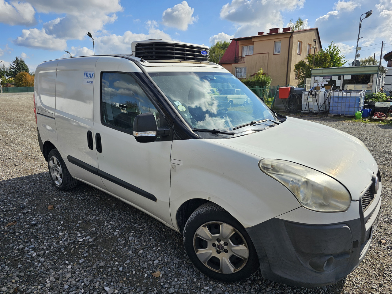 Fiat Doblo chlodnia mroznia carrier +230v - 18 C euro5 - Фургон-рефрижератор: фото 3 Fiat Doblo chlodnia mroznia carrier +230v - 18 C euro5 - Фургон-рефрижератор: фото 3