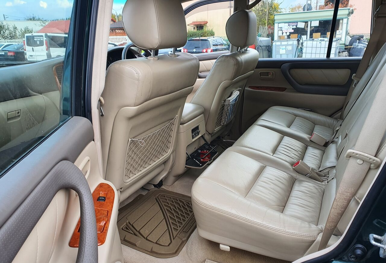 Легковой автомобиль Toyota LAND CRUISER 100 4,2 TD KLIMA 7 OSOB [ Copy ]: фото 7