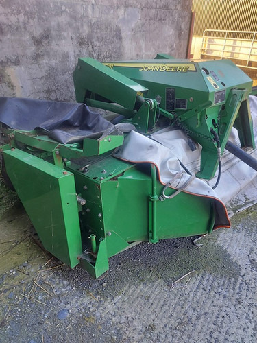 John Deere 131 - Косилка: фото 1 John Deere 131 - Косилка: фото 1