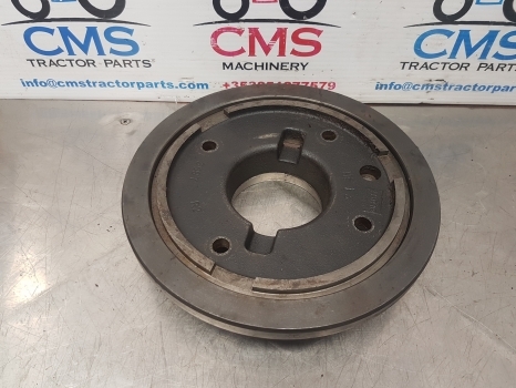 Case 4230 Brake Piston And Bearing Carrier 399770r2, 399769r2, 193373a1 - Детали тормозной системы для Тракторов: фото 3 Case 4230 Brake Piston And Bearing Carrier 399770r2, 399769r2, 193373a1 - Детали тормозной системы для Тракторов: фото 3
