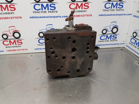 Трансмиссия Case 5140, 5120, 5130, 5150, Transmission Control Valve, Shuttle Valve 193887a2: фото 7