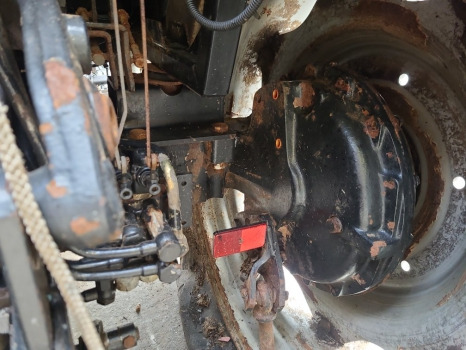 Case Jx80, Jx90 New Holland Td80d, Td90d Plus Rear Half Axle Rhs 5098565 - Задняя ось: фото 1 Case Jx80, Jx90 New Holland Td80d, Td90d Plus Rear Half Axle Rhs 5098565 - Задняя ось: фото 1