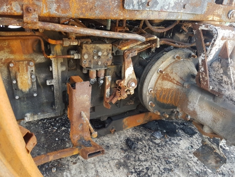 Case Maxxum 130, Steyr Rear Axle Housing, Bevel Gear, Diff Nut 47358811, 5196680 - Задняя ось: фото 2 Case Maxxum 130, Steyr Rear Axle Housing, Bevel Gear, Diff Nut 47358811, 5196680 - Задняя ось: фото 2