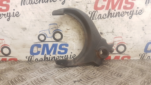 Case Mxc, Maxxum Mx, 5000 Series Mx 110, 5120 Transmission Control A188235 - Трансмиссия: фото 1 Case Mxc, Maxxum Mx, 5000 Series Mx 110, 5120 Transmission Control A188235 - Трансмиссия: фото 1