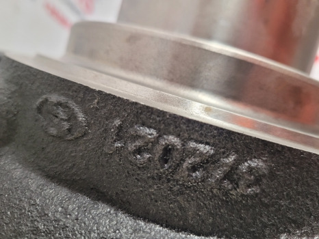 Claas Arion 600 A36, A37 Carraro 20.25si Front Axle Swivel Housing Lhs 0011500110 - Передняя ось: фото 4 Claas Arion 600 A36, A37 Carraro 20.25si Front Axle Swivel Housing Lhs 0011500110 - Передняя ось: фото 4