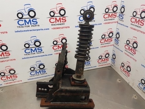 Claas Arion 640, 600, 500 Cab Back Suspension Support Assy Lhs 0021500115 - Подвеска кабины для Сельскохозяйственной техники: фото 3 Claas Arion 640, 600, 500 Cab Back Suspension Support Assy Lhs 0021500115 - Подвеска кабины для Сельскохозяйственной техники: фото 3