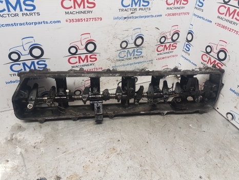 Claas Arion 640 Axion A09, A19, A30, A31 Engine Rocker Arm Housing 0011376510 - Двигатель и запчасти для Тракторов: фото 1 Claas Arion 640 Axion A09, A19, A30, A31 Engine Rocker Arm Housing 0011376510 - Двигатель и запчасти для Тракторов: фото 1