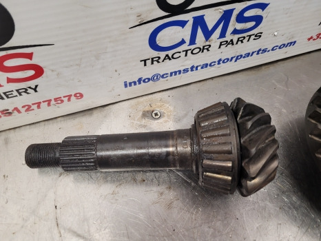 Deutz Agrotron 110 Zf Front Axle Bevel Gear 13x29, Differential 4475.205.038 - Передняя ось: фото 2 Deutz Agrotron 110 Zf Front Axle Bevel Gear 13x29, Differential 4475.205.038 - Передняя ось: фото 2