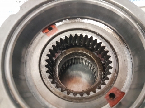 Deutz D7807c, 6806, Dx3 Rear Axle Differential Complete 02309685, 04322311 - Дифференциал для Тракторов: фото 4 Deutz D7807c, 6806, Dx3 Rear Axle Differential Complete 02309685, 04322311 - Дифференциал для Тракторов: фото 4