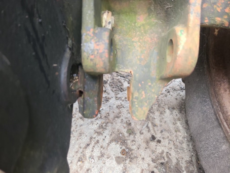 Deutz-fahr Dx4.57 Rear Half Axle Rhs 04380596, 04398340 - Задняя ось: фото 3 Deutz-fahr Dx4.57 Rear Half Axle Rhs 04380596, 04398340 - Задняя ось: фото 3