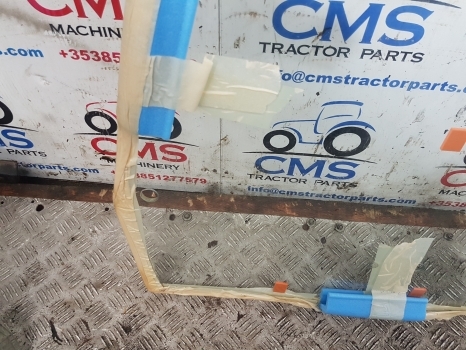Fermec 750, 760, 860, 865, 955 Case 595 Sle Rear Cab Glass 113241 - Стекло и запчасти для Тракторов: фото 4 Fermec 750, 760, 860, 865, 955 Case 595 Sle Rear Cab Glass 113241 - Стекло и запчасти для Тракторов: фото 4
