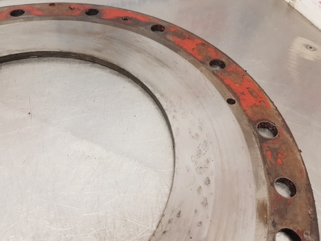 Fiat 1180, 130-90, 140-90, 180-90, Ford 30 Series Brake Plate 5111281 - Тормозной диск: фото 4 Fiat 1180, 130-90, 140-90, 180-90, Ford 30 Series Brake Plate 5111281 - Тормозной диск: фото 4