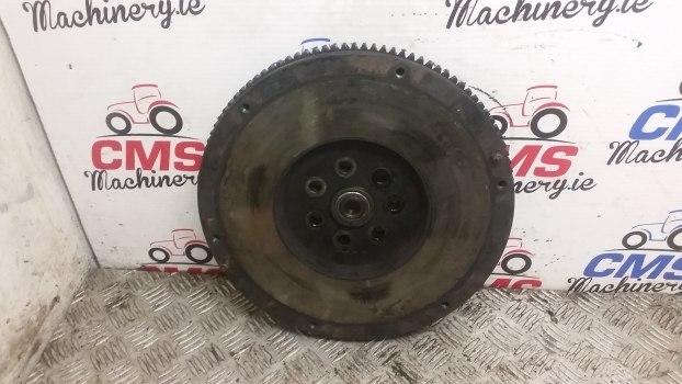 Fiat 780 Engine Flywheel And Ring Gear. |please Check By The Photos. - Маховик для Тракторов: фото 2 Fiat 780 Engine Flywheel And Ring Gear. |please Check By The Photos. - Маховик для Тракторов: фото 2