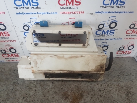 Ford 10,30 And Tw Series Heater Radiator Housing Panel E6nn9450243ab - Отопление/ Вентиляция для Тракторов: фото 2 Ford 10,30 And Tw Series Heater Radiator Housing Panel E6nn9450243ab - Отопление/ Вентиляция для Тракторов: фото 2