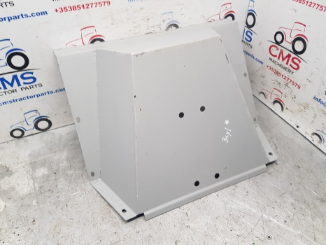 Ford 10 Series 3 Cyl 2810, 2910, 4610 Ap Lp Cab Floor Pan Under Seat Plate Panel - Кабина и интерьер: фото 4 Ford 10 Series 3 Cyl 2810, 2910, 4610 Ap Lp Cab Floor Pan Under Seat Plate Panel - Кабина и интерьер: фото 4