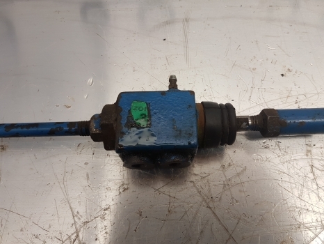 Ford 10 Series Brake Rod With Valve For Q And Super Q Cab 83926735 - Детали тормозной системы для Тракторов: фото 4 Ford 10 Series Brake Rod With Valve For Q And Super Q Cab 83926735 - Детали тормозной системы для Тракторов: фото 4