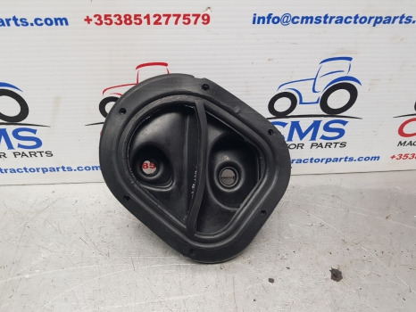 Ford 10, Tw 6610, 6810 Q Cab Gear Lever Gaiter Rubber Cover Boot E3nn7z066aa - Кабина и интерьер для Сельскохозяйственной техники: фото 4 Ford 10, Tw 6610, 6810 Q Cab Gear Lever Gaiter Rubber Cover Boot E3nn7z066aa - Кабина и интерьер для Сельскохозяйственной техники: фото 4