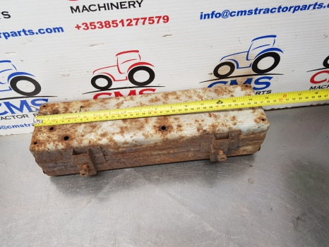 Ford 2000, 2600, 3000, 3600, 4000, 5000 Toolbox D3nn17005a11m, E3nn17005ab11m - Кабина и интерьер: фото 5 Ford 2000, 2600, 3000, 3600, 4000, 5000 Toolbox D3nn17005a11m, E3nn17005ab11m - Кабина и интерьер: фото 5