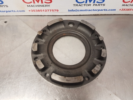 Ford 3930, 5030, 4830, Rear Axle Brake Housing Plate E4nn2a098aa - Тормозной диск: фото 2 Ford 3930, 5030, 4830, Rear Axle Brake Housing Plate E4nn2a098aa - Тормозной диск: фото 2