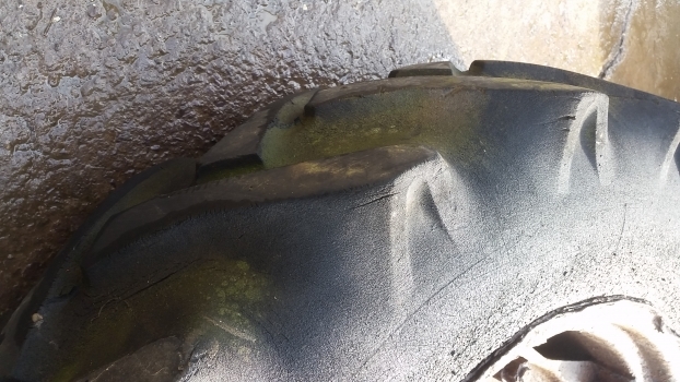 Ford 4000 Rear Wheel And Tyre 12.4/11-28. Please Check The Description - Колесо для Тракторов: фото 4 Ford 4000 Rear Wheel And Tyre 12.4/11-28. Please Check The Description - Колесо для Тракторов: фото 4
