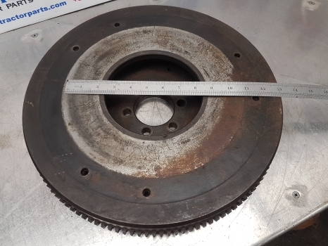 Ford 4100, 4200, 4410, 4500 Engine Flywheel E0nn6375fa, C7nn6375k, 86529653 - Маховик для Тракторов: фото 5 Ford 4100, 4200, 4410, 4500 Engine Flywheel E0nn6375fa, C7nn6375k, 86529653 - Маховик для Тракторов: фото 5