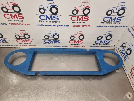 Ford 4610, 10 Series, Lp Cab Fan Blower Support, Cover E3nn18a295aa, 83944215 - Кабина и интерьер: фото 1 Ford 4610, 10 Series, Lp Cab Fan Blower Support, Cover E3nn18a295aa, 83944215 - Кабина и интерьер: фото 1