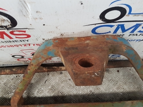 Ford 5000, 3600, 4600, 5200, 7200 Axle Beam Front Centre C5nn3a041y - Передняя ось для Сельскохозяйственной техники: фото 3 Ford 5000, 3600, 4600, 5200, 7200 Axle Beam Front Centre C5nn3a041y - Передняя ось для Сельскохозяйственной техники: фото 3