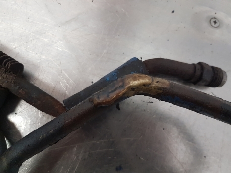 Ford 6610, 6710, 5610, 6810, 7410 Power Steering Oil Cooler Welded 83954673 - Рулевое управление для Тракторов: фото 4 Ford 6610, 6710, 5610, 6810, 7410 Power Steering Oil Cooler Welded 83954673 - Рулевое управление для Тракторов: фото 4