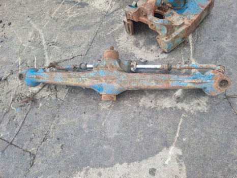 Ford 8240, 8340 Carraro 709/hd Front Axle Beam Housing With Differential 19015 - Ось и запчасти: фото 1 Ford 8240, 8340 Carraro 709/hd Front Axle Beam Housing With Differential 19015 - Ось и запчасти: фото 1