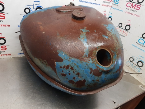 Ford Fordson Major Fuel Tank Original E1addn9002b - Топливный бак: фото 3 Ford Fordson Major Fuel Tank Original E1addn9002b - Топливный бак: фото 3