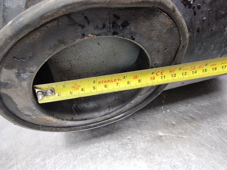 Ford New Holland 7840, 40 Series, Engine Air Cleaner Assembly 82008592 - Система впуска: фото 3 Ford New Holland 7840, 40 Series, Engine Air Cleaner Assembly 82008592 - Система впуска: фото 3