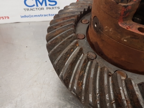 Ford New Holland 7840, Ts, 40, Bevel Gear And Differential 81866326, F0nn4209ca - Дифференциал для Сельскохозяйственной техники: фото 3 Ford New Holland 7840, Ts, 40, Bevel Gear And Differential 81866326, F0nn4209ca - Дифференциал для Сельскохозяйственной техники: фото 3
