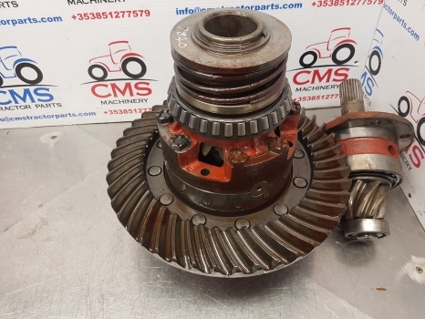 Ford New Holland 7840, Ts, 40, Ts6000 Bevel Gear And Differential 81866326 - Дифференциал для Сельскохозяйственной техники: фото 2 Ford New Holland 7840, Ts, 40, Ts6000 Bevel Gear And Differential 81866326 - Дифференциал для Сельскохозяйственной техники: фото 2
