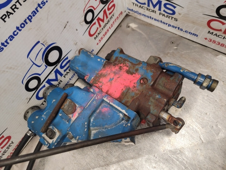 Ford New Holland Ts, 60, 10, 30, Tw, 40 Hydraulic Spool Valve Assy E9nnb950bb - Гидравлика: фото 4 Ford New Holland Ts, 60, 10, 30, Tw, 40 Hydraulic Spool Valve Assy E9nnb950bb - Гидравлика: фото 4
