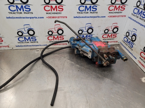 Ford New Holland Ts, 60, 10, 30, Tw, 40 Hydraulic Spool Valve Assy E9nnb950bb - Гидравлика: фото 1 Ford New Holland Ts, 60, 10, 30, Tw, 40 Hydraulic Spool Valve Assy E9nnb950bb - Гидравлика: фото 1