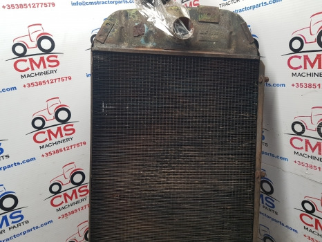 John Deere 3130, 3030, 2840, 3120 Engine Water Cooling Radiator At26474, Al24115 - Радиатор: фото 3 John Deere 3130, 3030, 2840, 3120 Engine Water Cooling Radiator At26474, Al24115 - Радиатор: фото 3