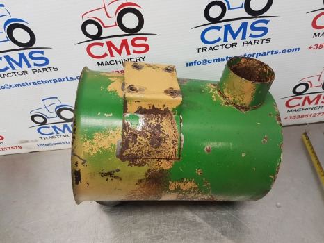 Система впуска John Deere 3130, 3030, 3135, Air Cleaner Filter Box Al25278: фото 6 Система впуска John Deere 3130, 3030, 3135, Air Cleaner Filter Box Al25278: фото 6